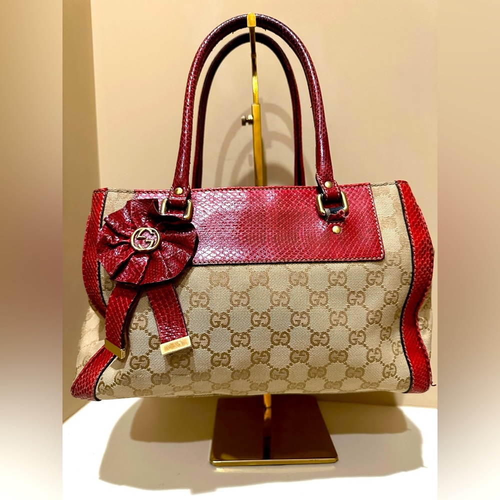 Gucci Canvas Beige/Red Python Trophy Tote - image 1